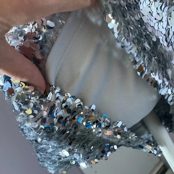 JS boutique silver sequin dress size 8 - Picture 6 of 15